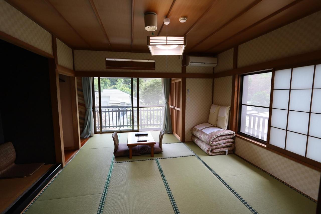 Onsen & Garden -Asante Inn- Hakone Dış mekan fotoğraf