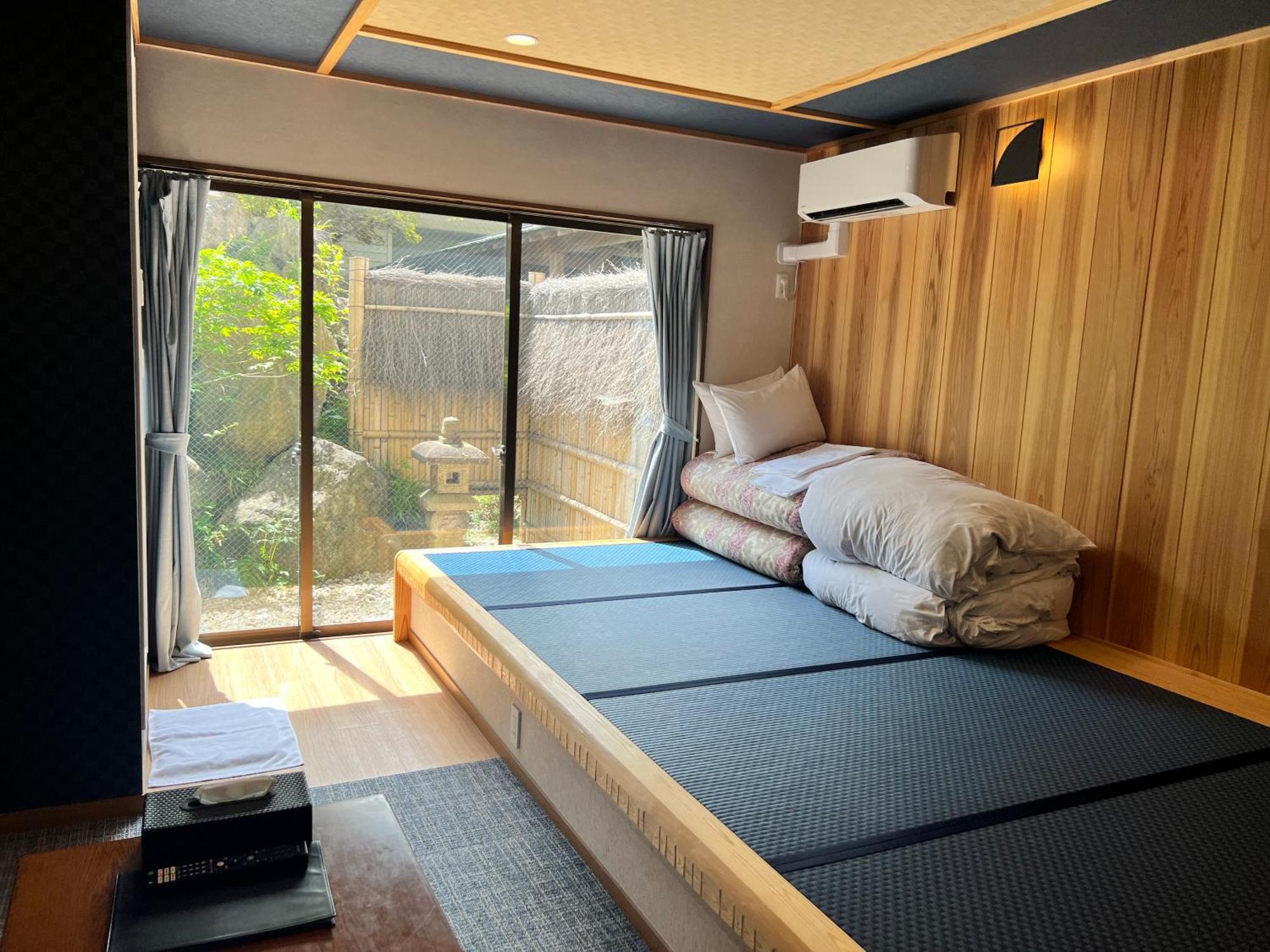 Onsen & Garden -Asante Inn- Hakone Dış mekan fotoğraf