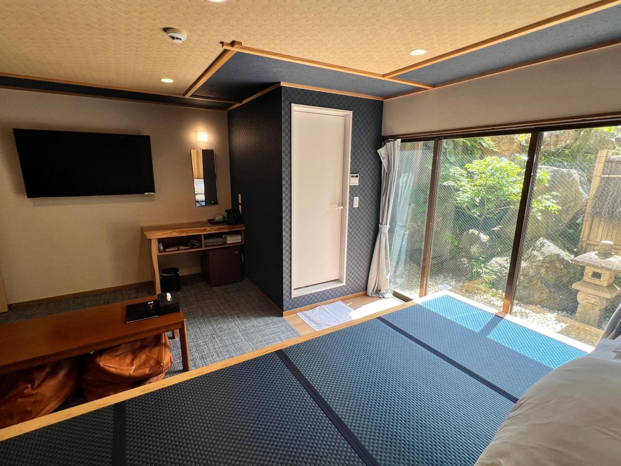 Onsen & Garden -Asante Inn- Hakone Dış mekan fotoğraf